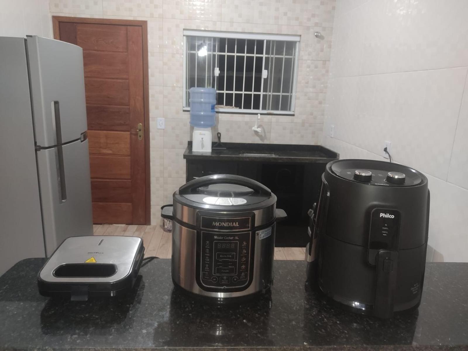 Unamar Cabo Frio, Condominio Verao Vermelho 1, Casa A 90 Metros Da Praia! 外观 照片